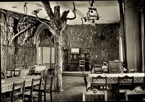 Ak Waldheim in Sachsen, Gaststätte Goldene Höhe, J. Böhme, Innenansicht