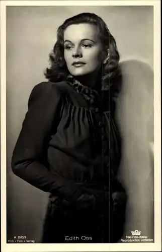 Ak Schauspielerin Edith Oss, Portrait