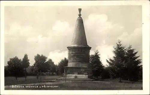 Ak Žižkovo Pole Šenfeld Zischkafeld Region Hochland, Žižkova mohyla u Přibyslavi, Denkmal