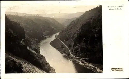 Ak Tschechien, Blick in ein Flusstal