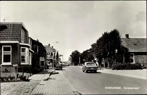Ak Koekange Drenthe, Dorpsstraat
