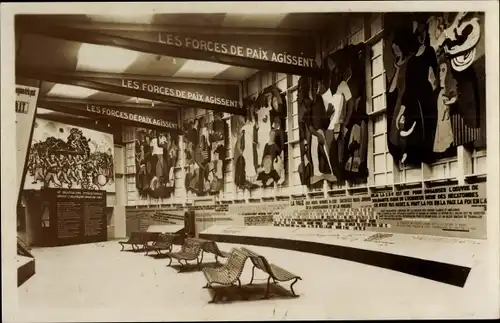 Ak Paris XVI. Arrondissement Passy, Place du Trocadero, The Peace Pavillon