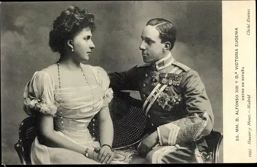 Ak Alfonso XIII, Alfons XIII König von Spanien, Königin Victoria Eugénie von Battenberg