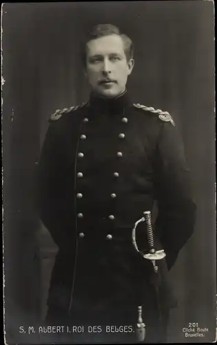 Ak S. M. Albert I. Roi des Belges, König der Belgier, Säbel