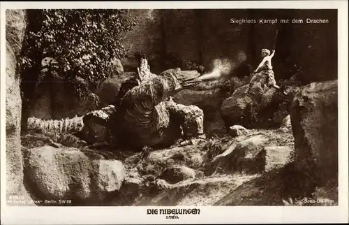 Ak Filmszene, Die Nibelungen, I. Teil, Siegfrieds Kampf mit dem Drachen