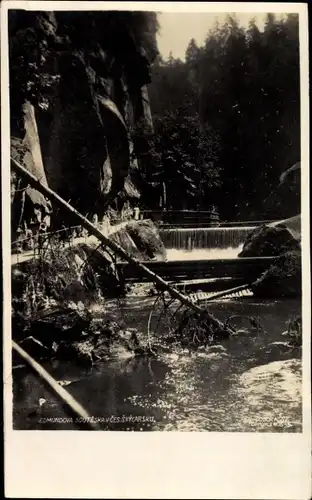 Ak Hřensko Herrnskretschen Elbe Region Aussig, Edmundsklamm, Schleuse