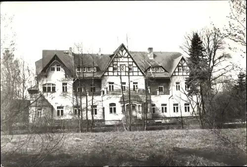 Ak Krummenhennersdorf Halsbrücke in Sachsen, Bobritzschtal, Gebäude