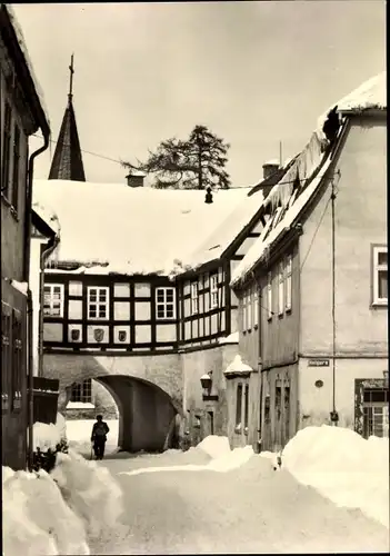 Ak Adorf im Vogtland, Freiberger Tor, Winteransicht