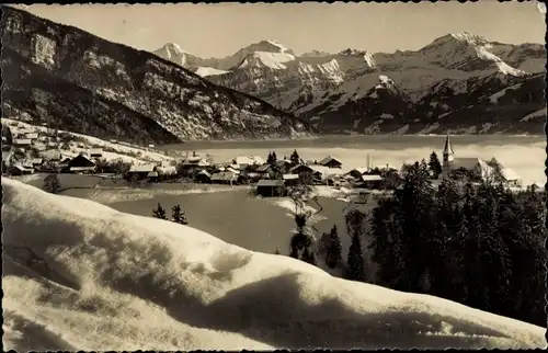 Ak Sigriswil Kanton Bern, Ort mit Mönch und Jungfrau im Winter