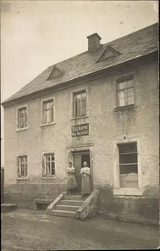 Foto Ak Burkhardtsdorf im Erzgebirge, Bäckerei von Max H...