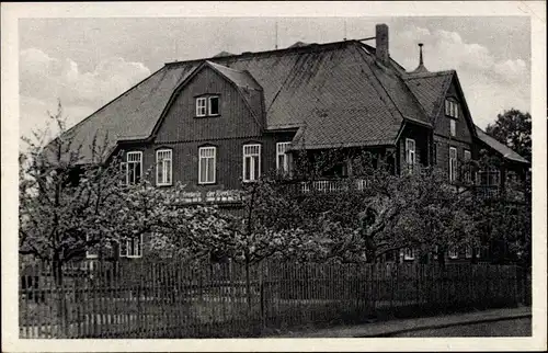 Ak Ostrau Bad Schandau in Sachsen, FDGB Erholungsheim Erwin Hartsch, Außenansicht