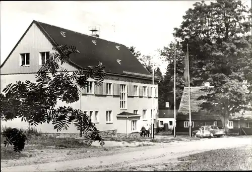 Ak Holzhau Rechenberg Bienenmühle Erzgebirge, Jugendherberge Hilde Coppi, Außenansicht