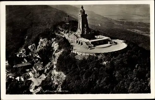 Ak Steinthaleben Kyffhäuserland in Thüringen, Kyffhäuser, Kaiser Wilhelm Denkmal, Fliegeraufnahme