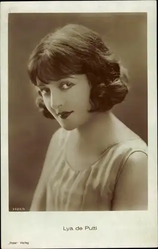 Ak Schauspielerin Lia de Putti, Portrait, Ross 3020/3