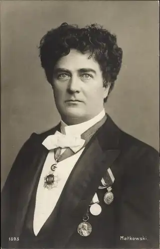 Foto Ak Schauspieler Matkowski, Portrait