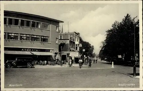 Ak Apeldoorn Gelderland, Stationsplein, Atlanta