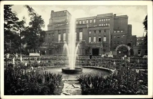 Ak Teplice Sanov Teplitz Schönau Reg. Aussig, Stadttheater mit Leuchtbrunnen