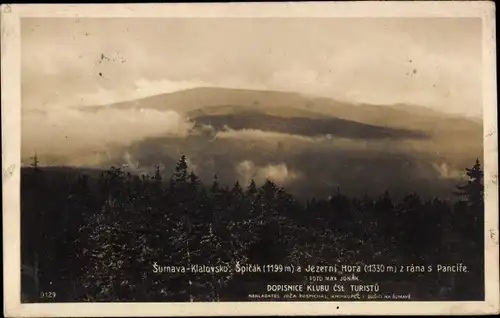 Ak Šumava Böhmerwald, Sumava Klatovsko, Spicak a Jezerni Hora z rana s Pancire