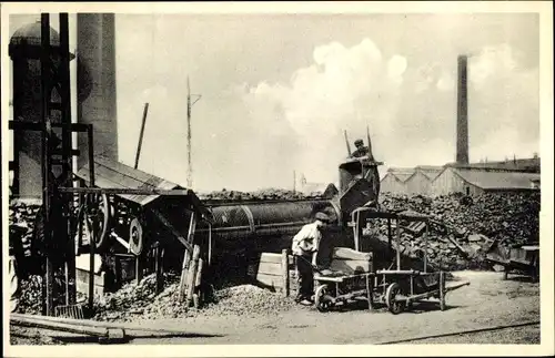 Ak Couillet Charleroi Hennegau, Usines Metallurgiques du Hainaut, Tirage du petit coke