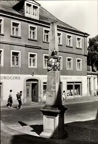 Ak Königstein an der Elbe Sächsische Schweiz, Distanzsäule, Drogerie