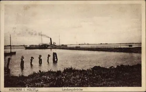 Ak Kollmar in Schleswig Holstein, Anblick der Landungsbrücke, Flusspartie, Schiff