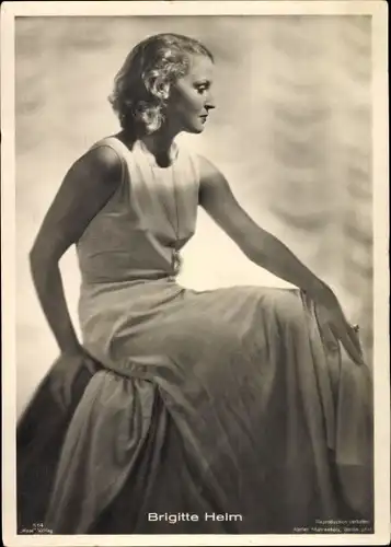 Ak Schauspielerin Brigitte Helm, bekannt aus Metropolis, Profilansicht