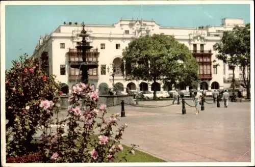 Ak Lima Peru, Town Hall