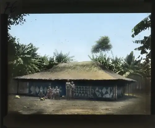 Glas Positiv Deutsch Ostafrika um 1913, Wohnhaus eines Missionslehrers