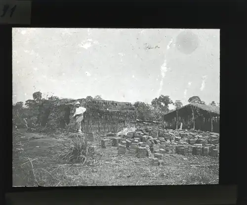 Glas Positiv Deutsch Ostafrika um 1913, Vorbereitung für einen massiven Hausbau