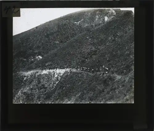 Glas Positiv Deutsch-Ost-Afrika um 1913, Karawane im Livingstonegebirge