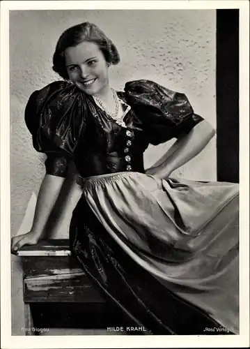 Foto Schauspielerin Hilde Krahl, Portrait