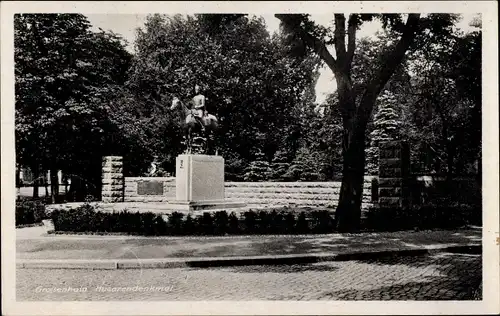 Ak Großenhain Sachsen, Husarendenkmal