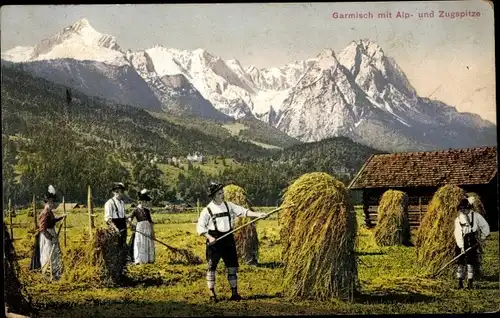 Ak Garmisch Partenkirchen in Oberbayern, Alp- und Zugspitze, Landwirtschaft, Bauern in Trachten