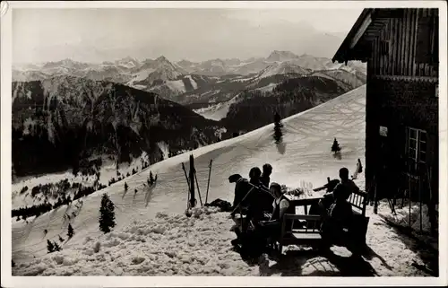 Ak Pfronten im Allgäu, Fichtl-Hütte, Winterszene