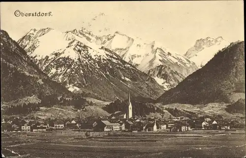 Ak Oberstdorf im Oberallgäu, Gesamtansicht, Berge