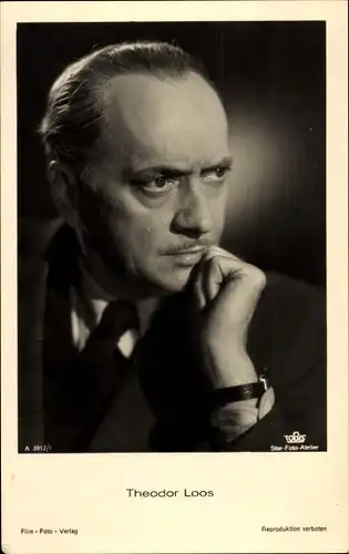 Ak Schauspieler Theodor Loos, Portrait, Armbanduhr