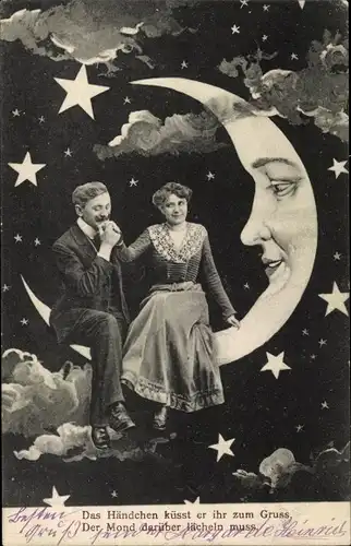 Ak Liebespaar auf Mondsichel sitzend, Sterne, Das Händchen küsst er ihr zum Gruss...