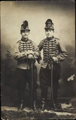 Foto Ak Zwei französische Soldaten in Uniformen, Regiment 18