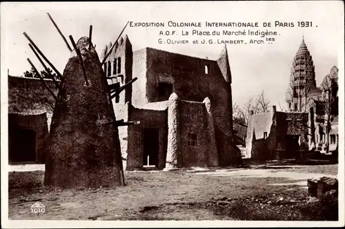 Ak Paris, Weltausstellung 1931, A.O.F. La Place du Marché Indigène
