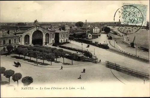 Ak Nantes Loire Atlantique, La Gare d'Orleans et la Loire