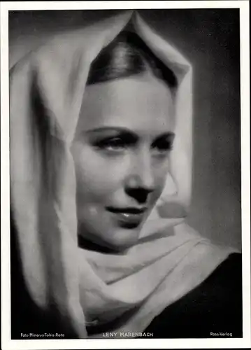 Foto Schauspielerin Leny Marenbach, Portrait
