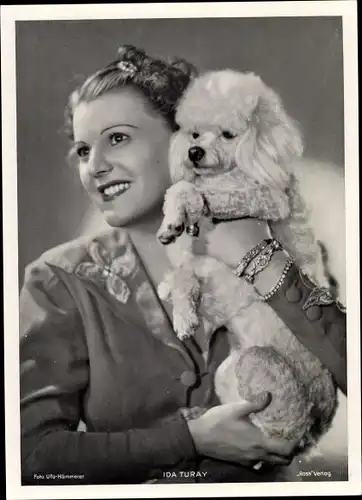 Foto Schauspielerin Ida Turay, Portrait, Pudel
