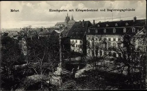 Ak Erfurt in Thüringen, Hirschgarten mit Kriegerdenkmal und Regierungsgebäude