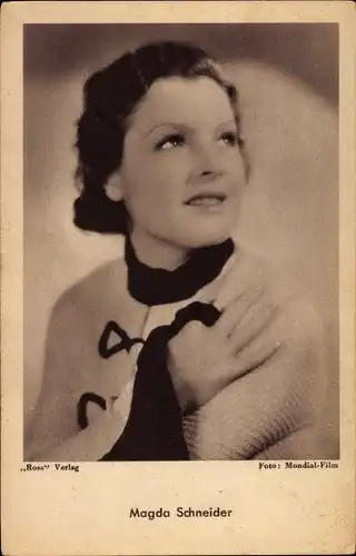 Ak Schauspielerin Magda Schneider, Portrait