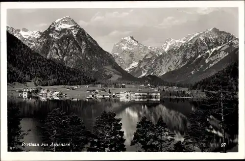 Ak Pertisau Eben am Achensee in Tirol, Totalansicht, Berglandschaft