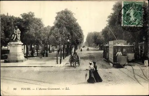 Ak Tours Indre et Loire, L'Avenue Grammont, Straßenbahnen