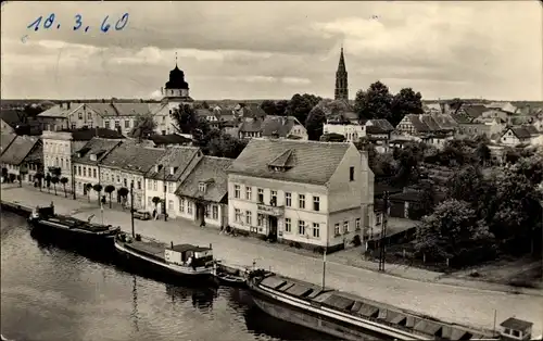 Ak Ueckermünde in Vorpommern, Blick auf das Alte Bollwerk, Anleger, Boote