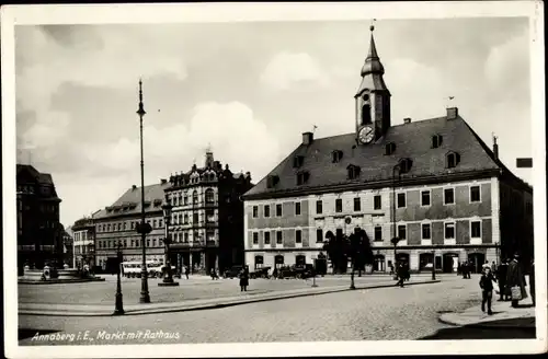 Ak Annaberg Buchholz im Erzgebirge, Markt mit Rathaus