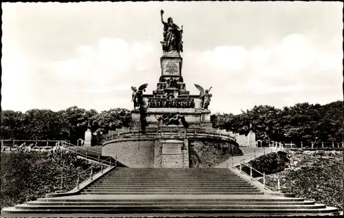 Ak Rüdesheim am Rhein, Niederwald Nationaldenkmal