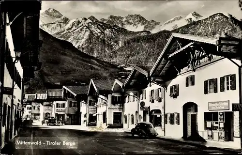 Ak Mittenwald in Oberbayern, Obermarkt, Geschäft, Tiroler Berge